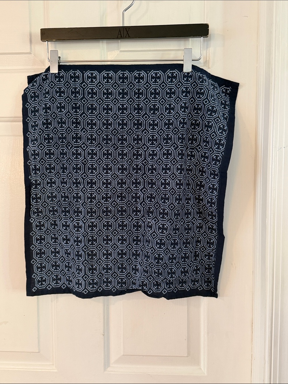 Sievya Handmade Geometric Design Navy Blue & White 100% Cotton Scarf 20” x 19”
